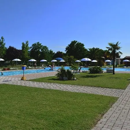 Campingplatz Camping Garden River - Campings.com Pedaso